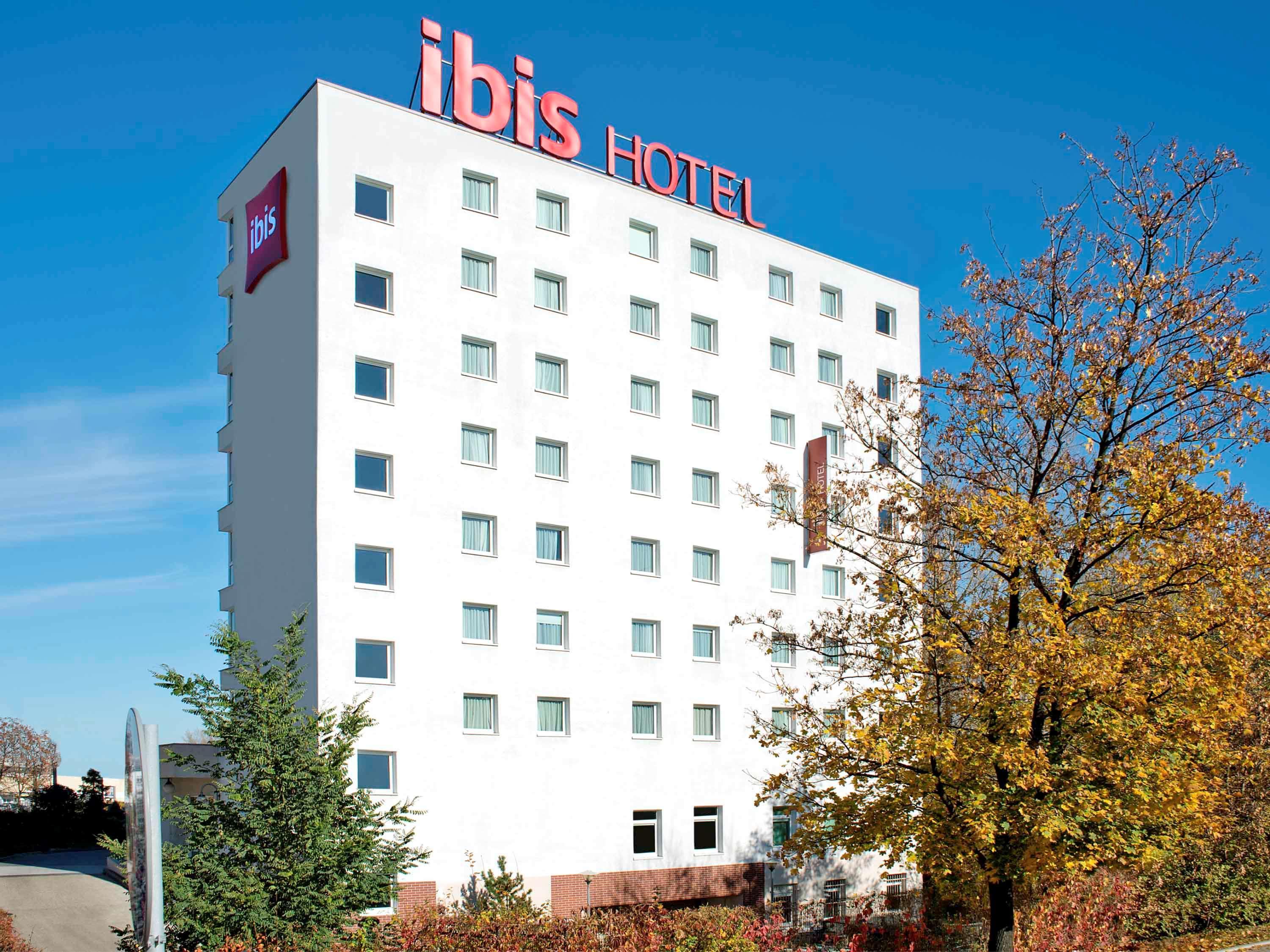 Hotel Ibis Warszawa Ostrobramska Extérieur photo