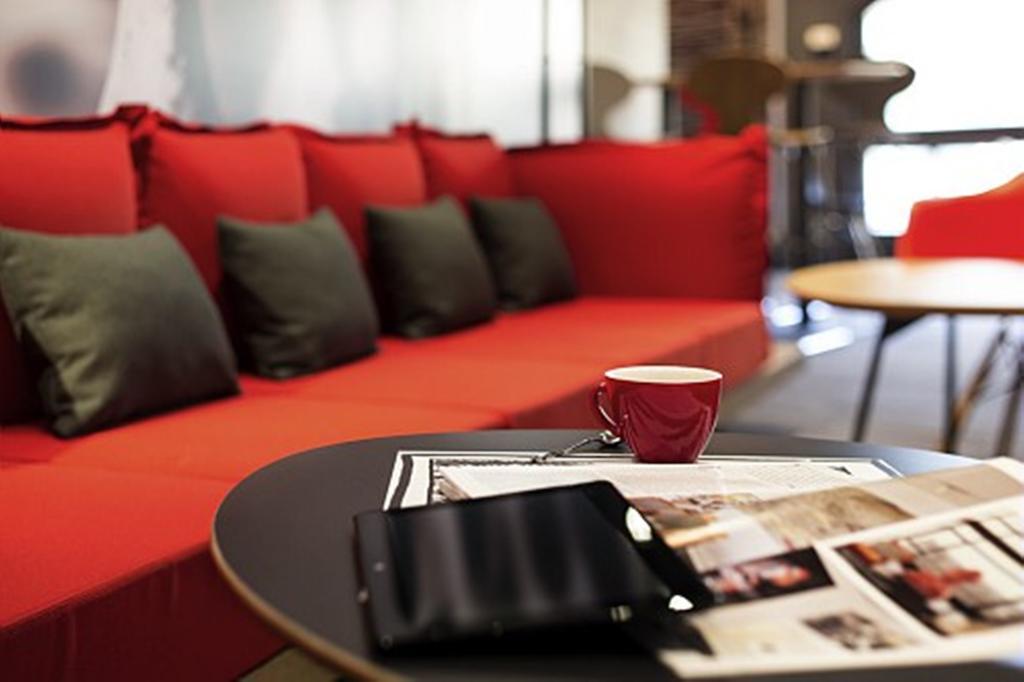 Hotel Ibis Warszawa Ostrobramska Extérieur photo